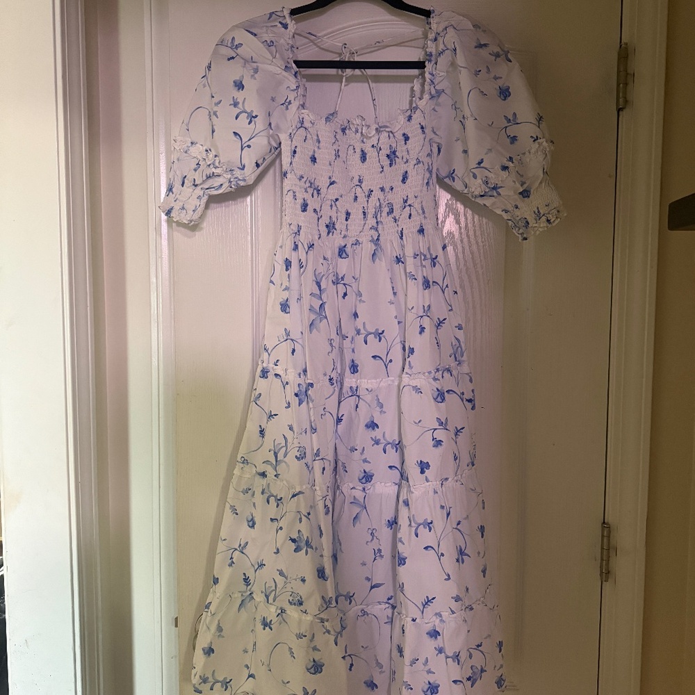 Hill house home dress